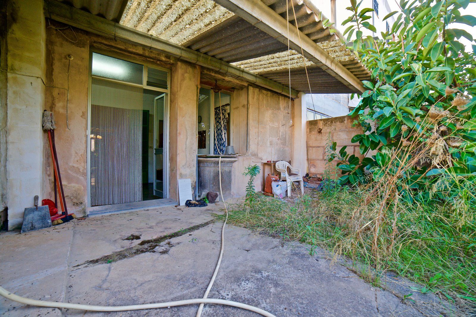 Stadthaus mit Garten und Garage in Campos, Mallorca
