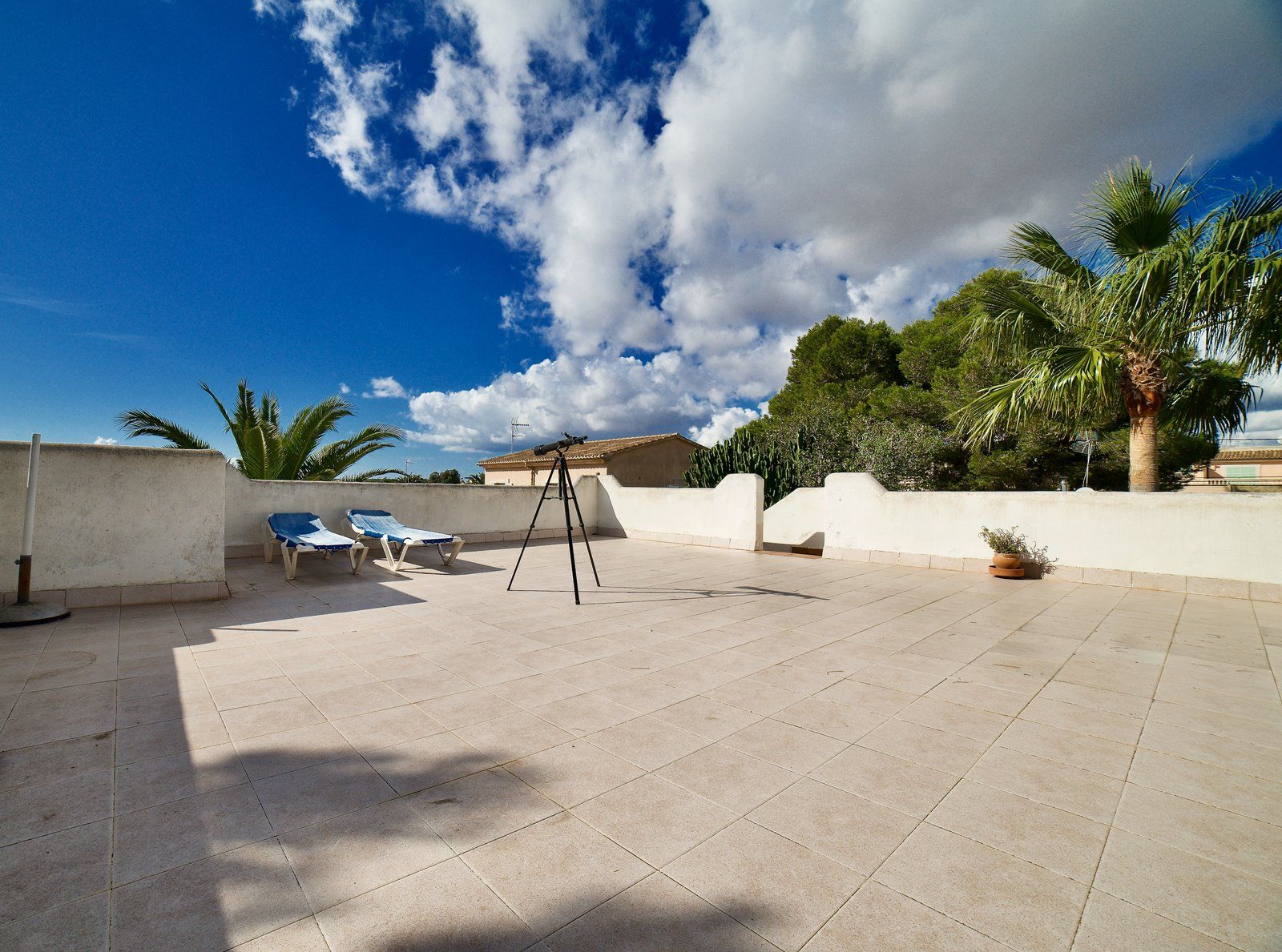 32-2033-Villasyfincasmallorca.jpeg Chalet amueblado en alquiler cerca de Cala Santanyí con jardín