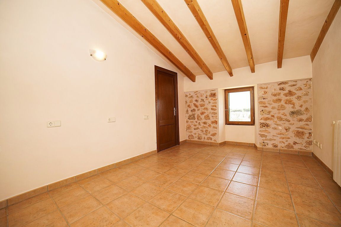 Country House with Pool for Rent Near Santanyí, Mallorca