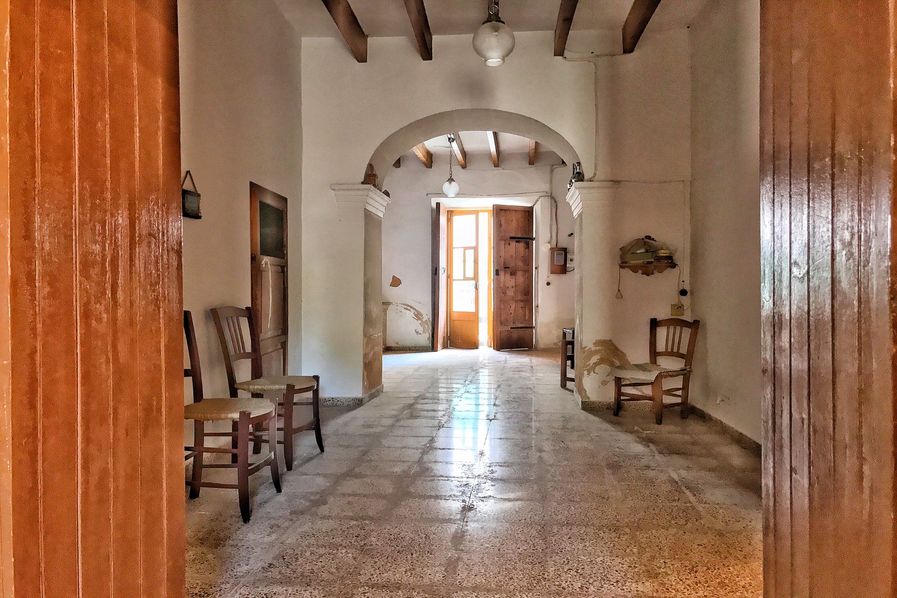 Casa de pueblo para reformar en el centro de Santanyí | 170 m²