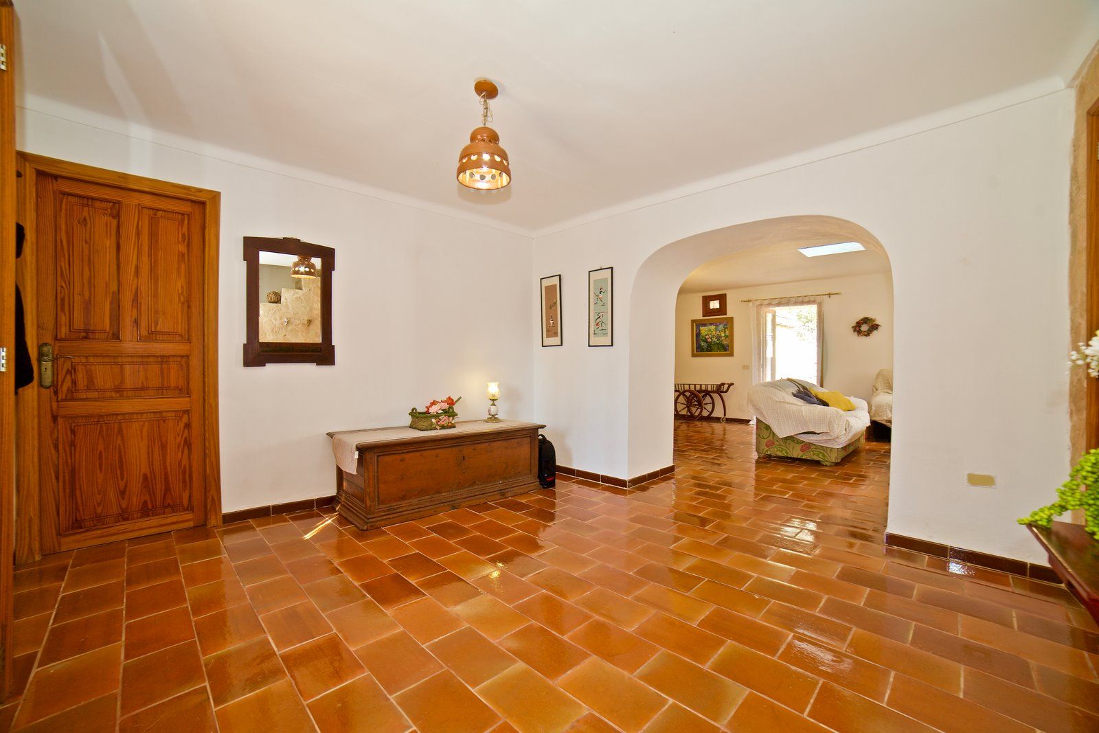 35-1180-Villasyfincasmallorca.jpg Charming Village House for Rent in Ses Salines with Garden