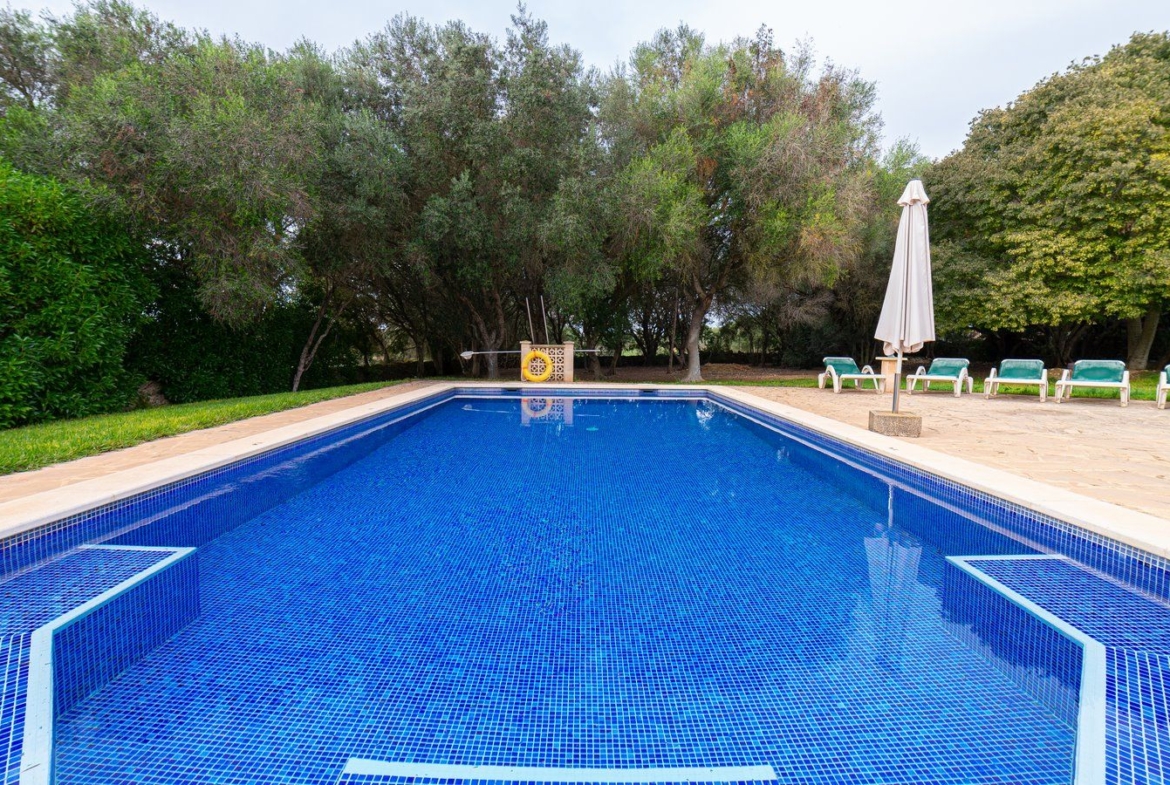 Country House with Pool Near C’as Concos, Felanitx