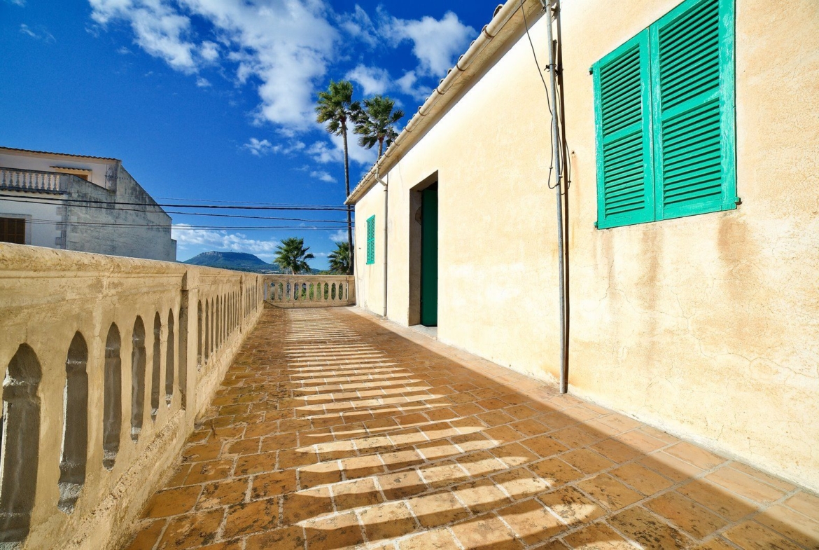 Casa de pueblo en alquiler en Montuïri con garaje, patio y terrazas