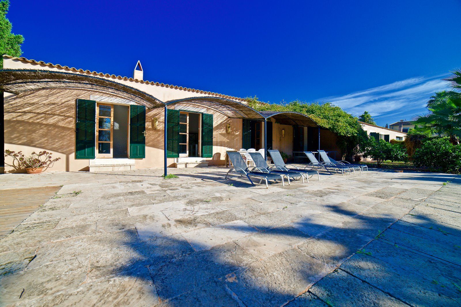 37-1166-Villasyfincasmallorca.jpg Chalet mit Pool zur Saisonmiete in Es Llombards, Südost-Mallorca