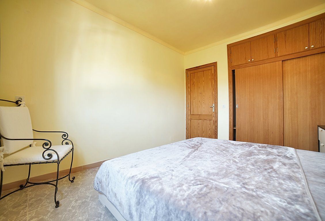 Chalet en Portocristo Novo con piscina y apartamento independiente — 900 m de Cala Anguila