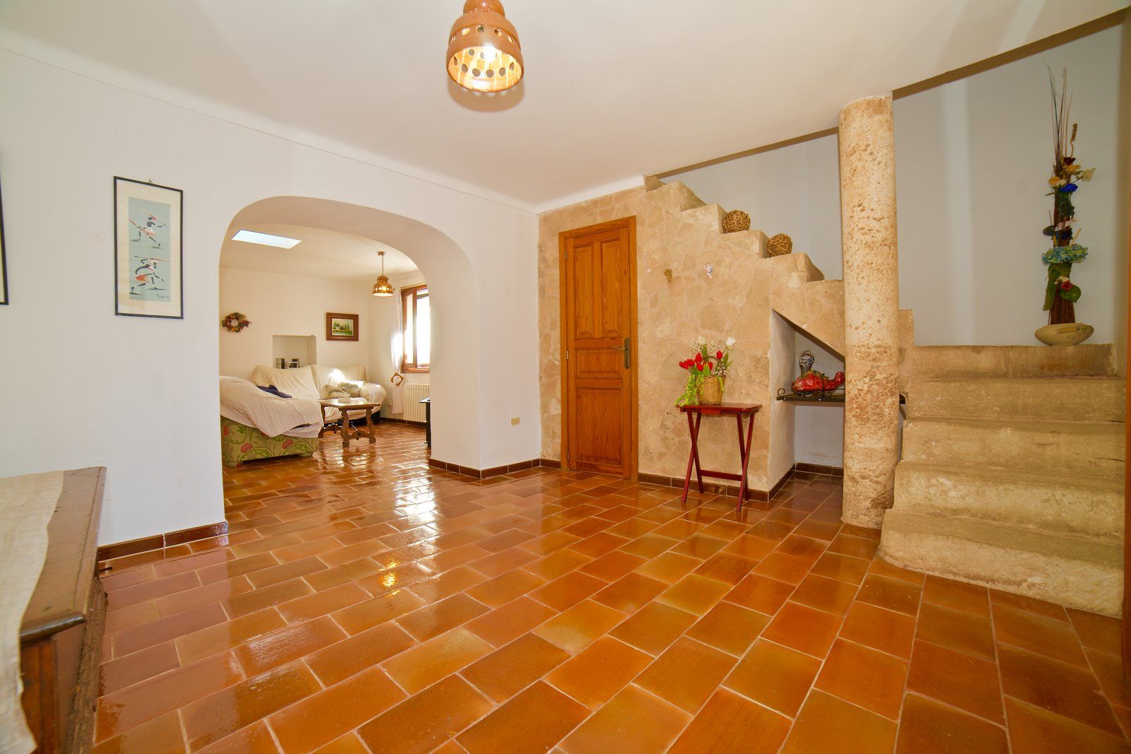38-1180-Villasyfincasmallorca.jpg Charming Village House for Rent in Ses Salines with Garden