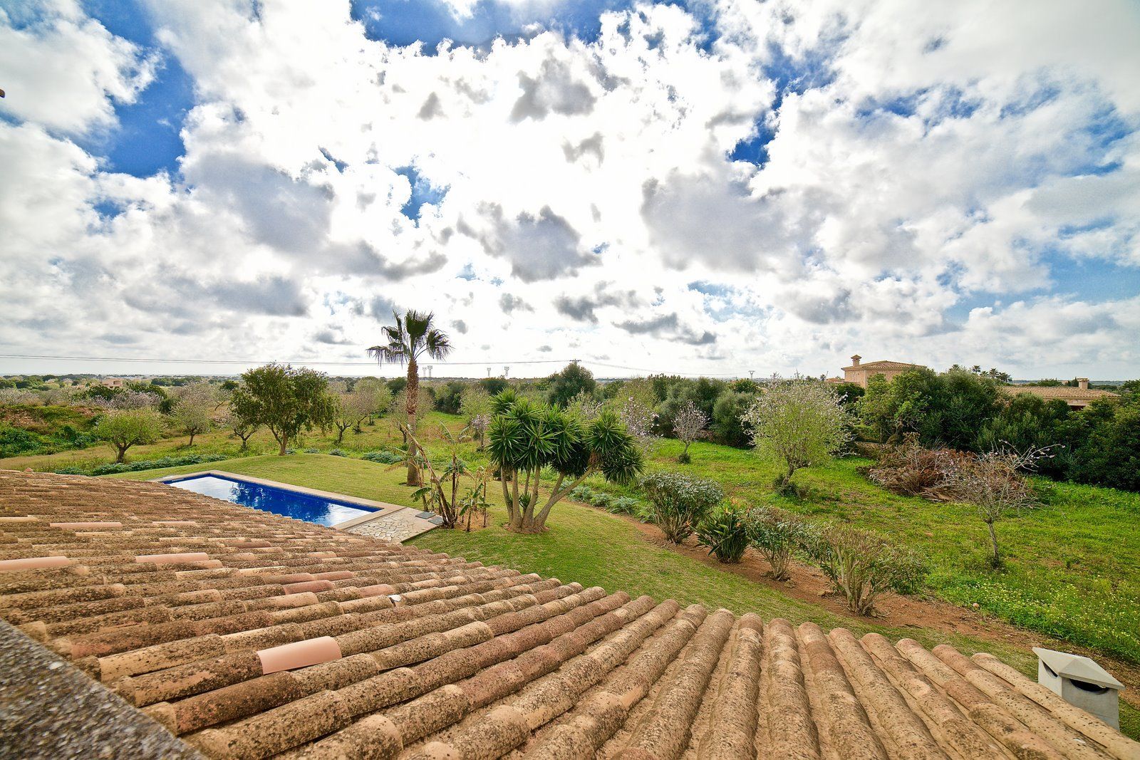 38-Villasyfincasmallorca.jpg Landhaus mit Pool und Meerblick bei Portocolom, Santanyí