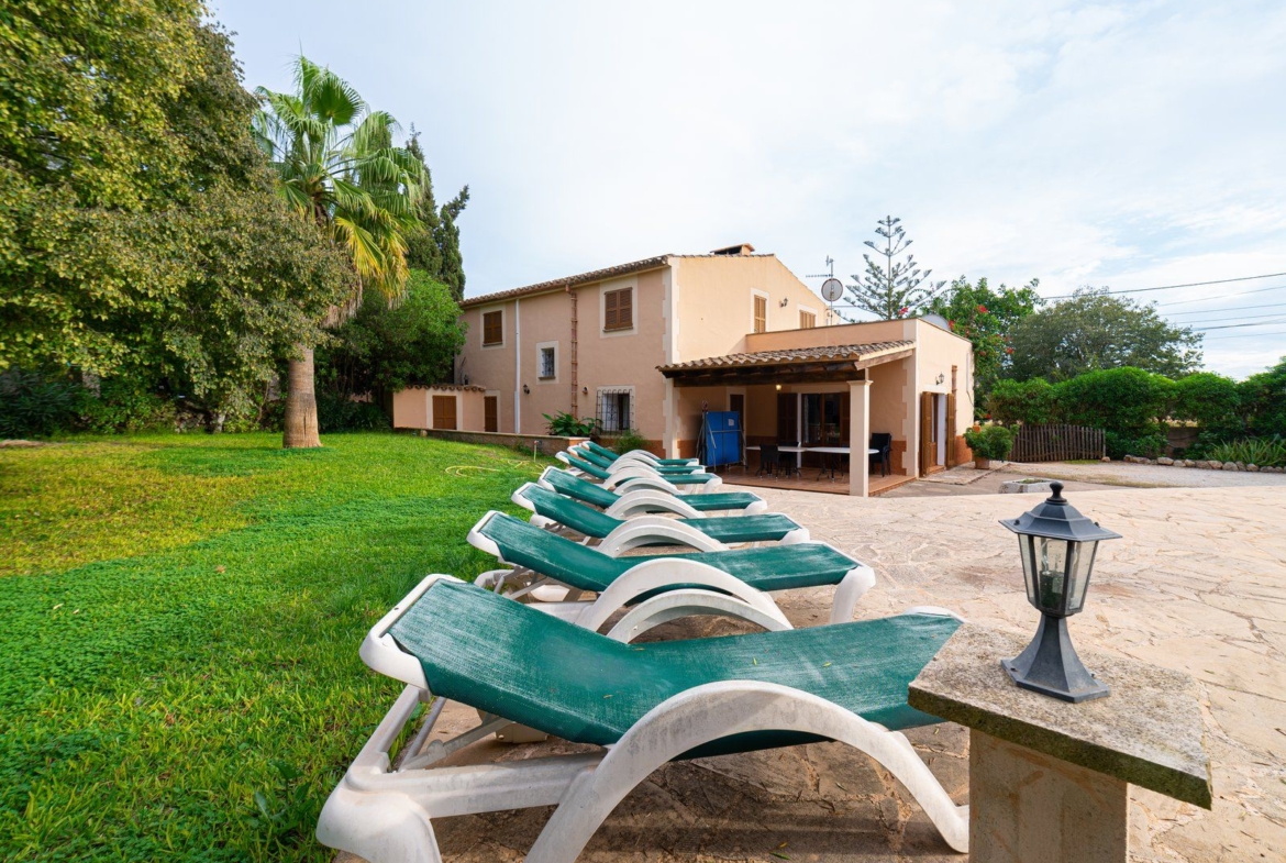 Country House with Pool Near C’as Concos, Felanitx