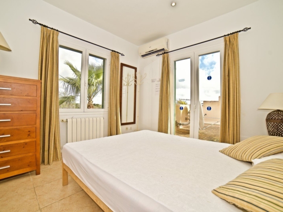 Landhaus mit Pool und Meerblick bei Portocolom, Santanyí