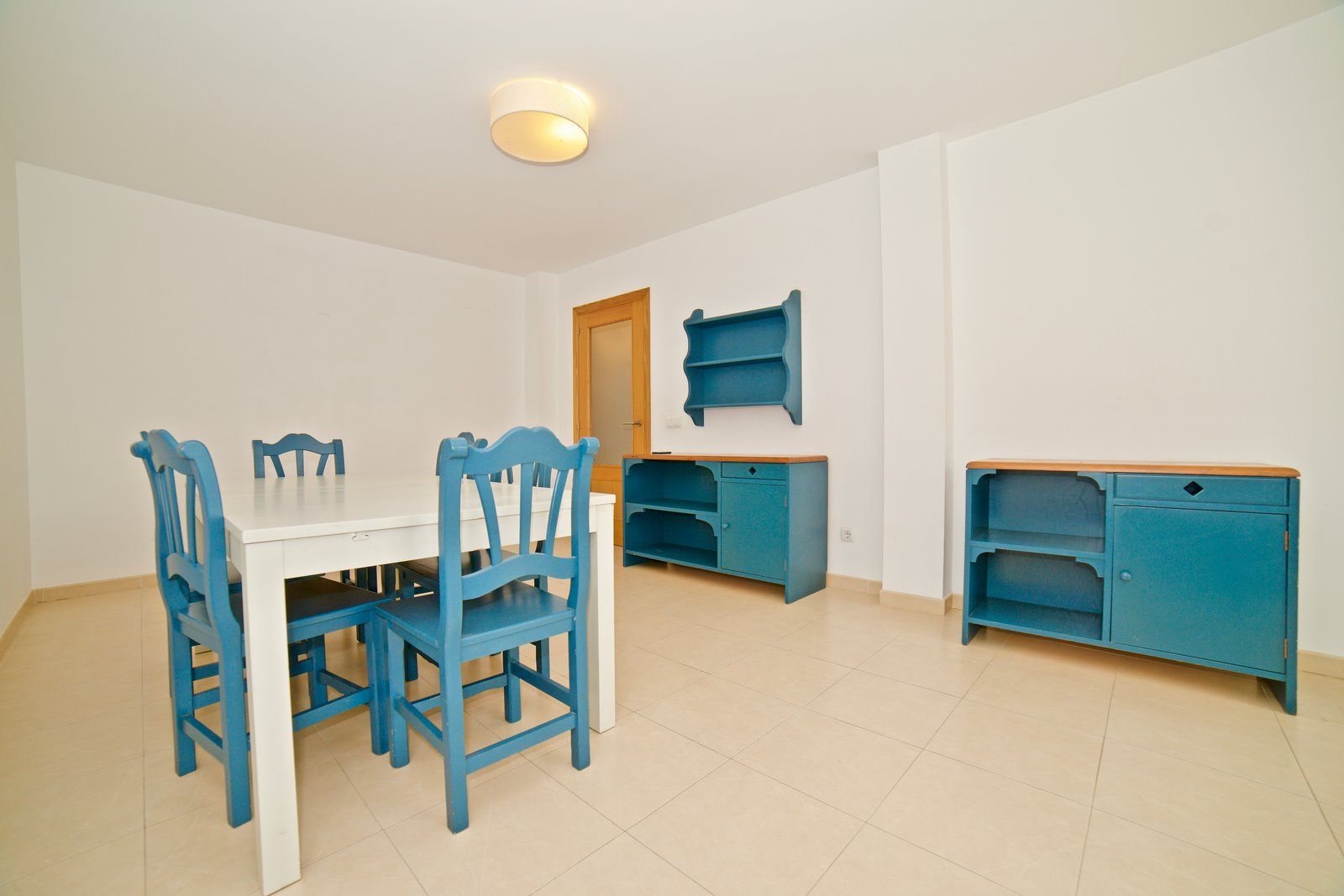 4-1181-Villasyfincasmallorca.jpg Piso con balcón y ascensor en venta en Campos, Mallorca