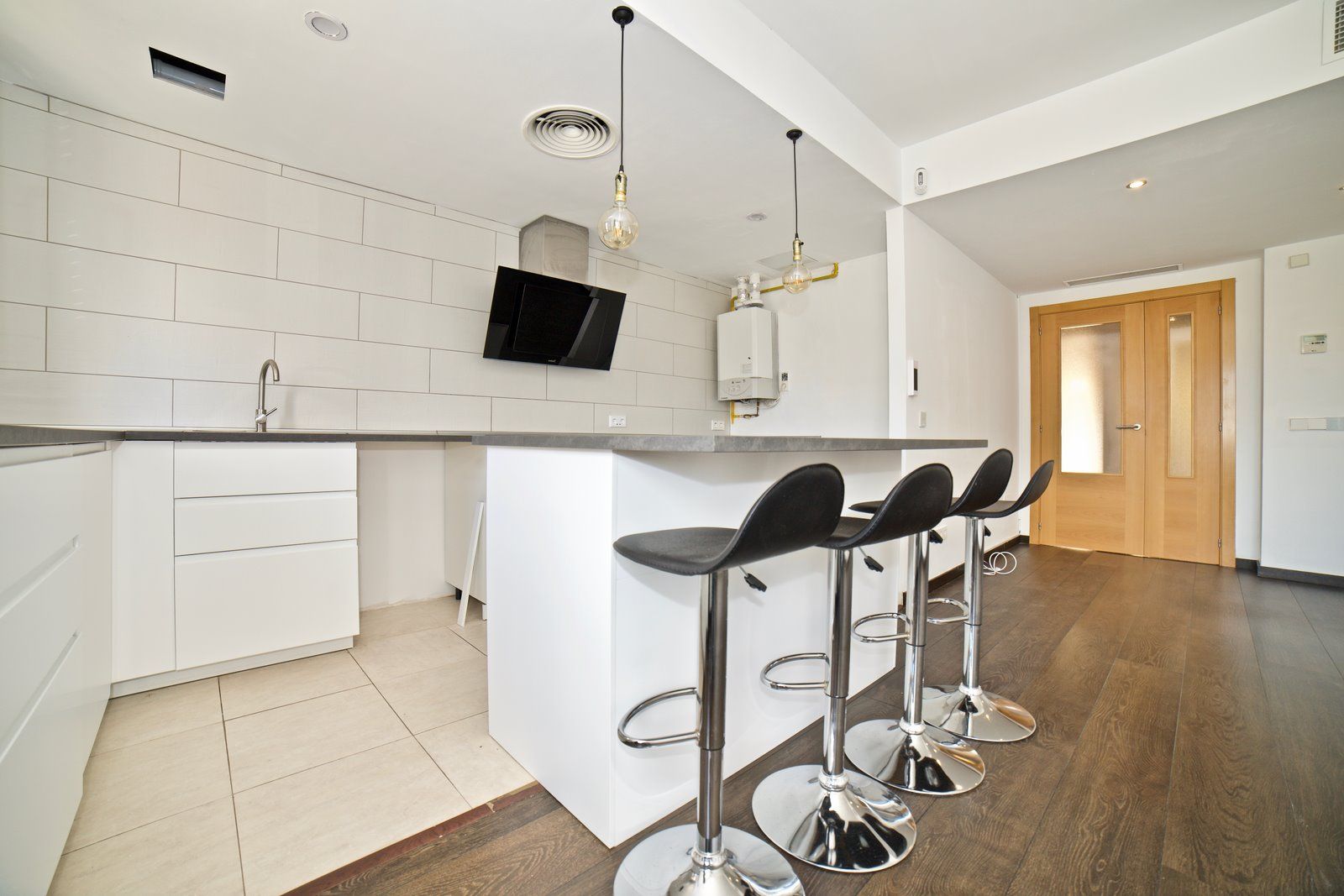 4-2011-Villasyfincasmallorca.jpg Planta baja con terraza y piscina comunitaria en Campos