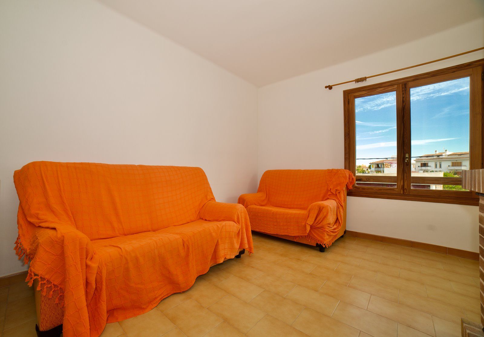 Piso en alquiler en Colonia de Sant Jordi: 3 habitaciones y terraza