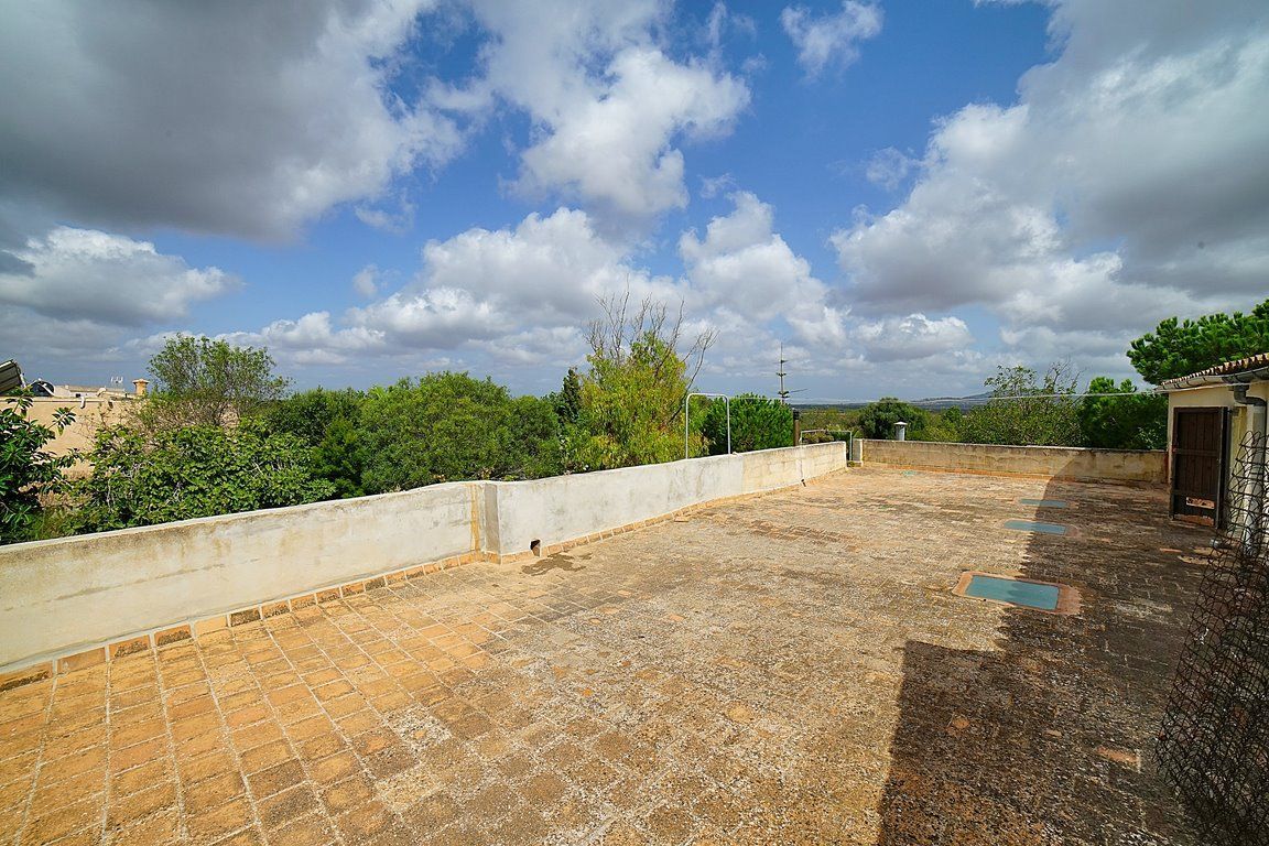 Casa de pueblo con jardín y piscina en alquiler, Es Llombards