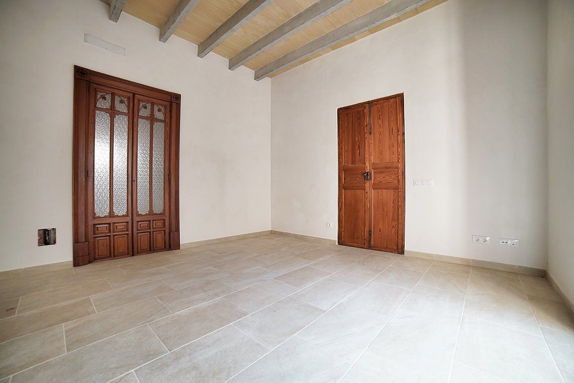 Renovated Village House for Rent with Patio in Ses Salines