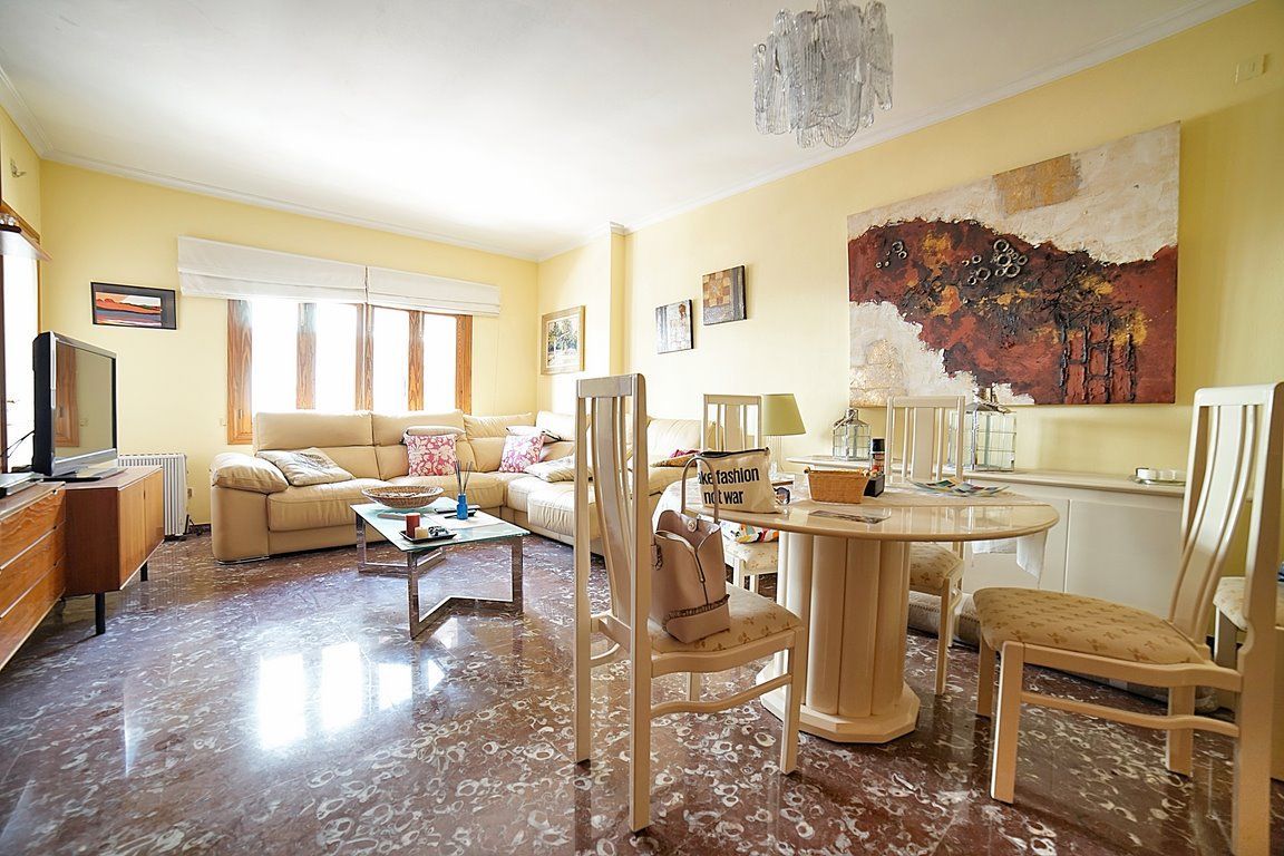 Alquiler de gran piso en Colonia de Sant Jordi: 168 m² y terraza de 100 m²