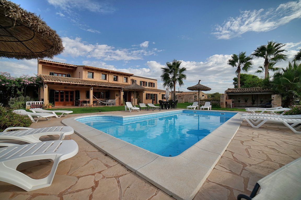 Casa de campo en alquiler con piscina en Ses Salines