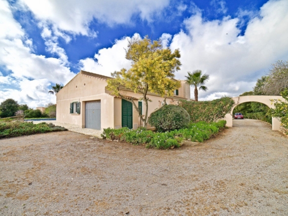 Landhaus mit Pool und Meerblick bei Portocolom, Santanyí