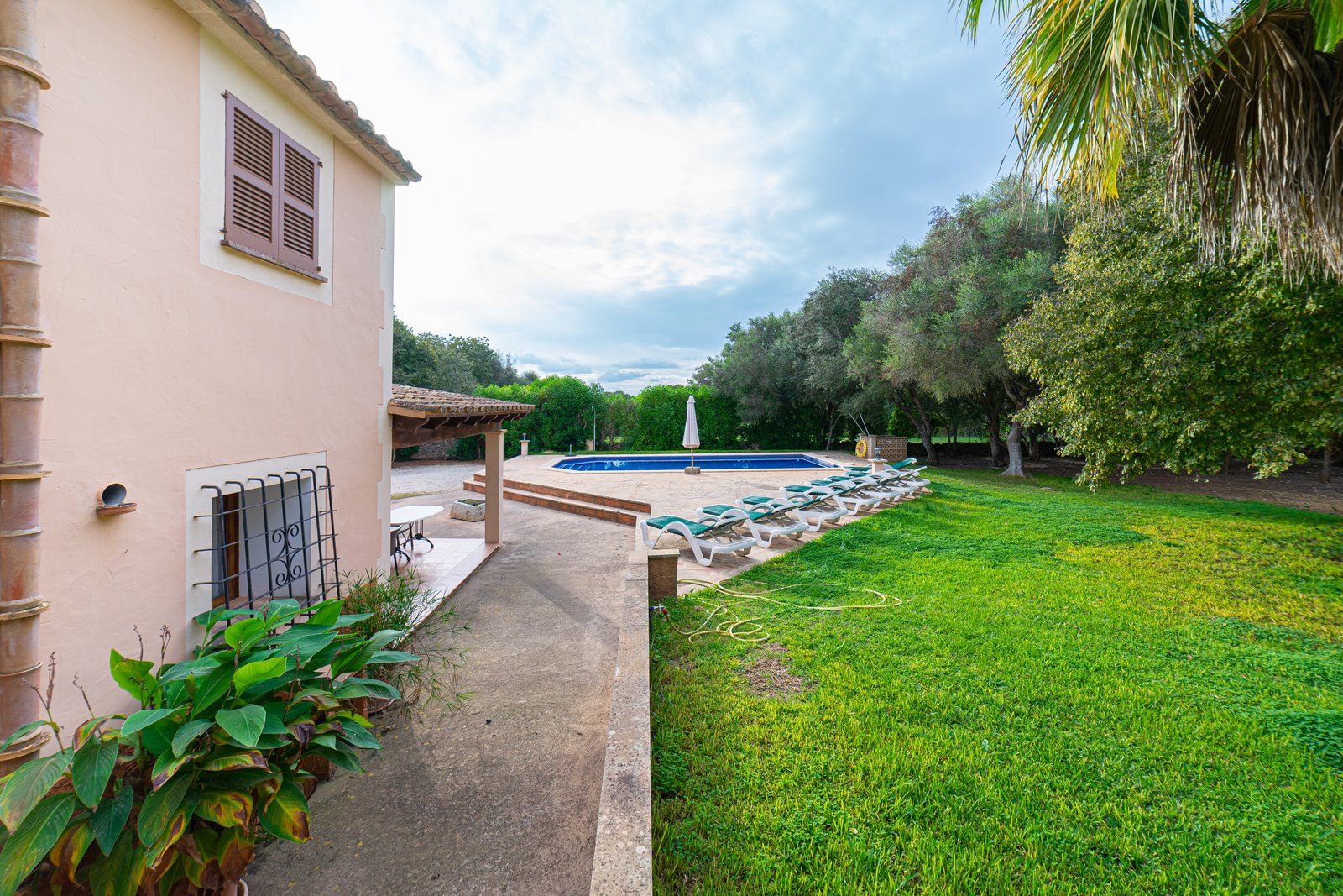 41-1229-Villasyfincasmallorca.jpg Country House with Pool Near C’as Concos, Felanitx
