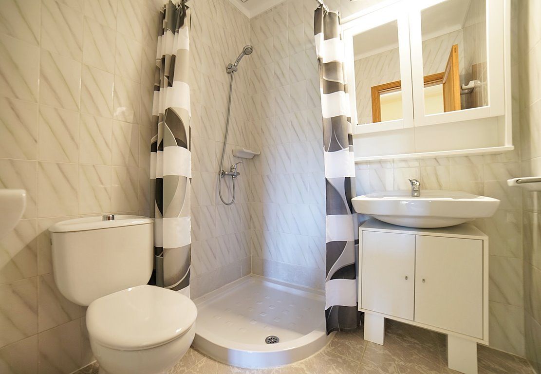 Chalet en Portocristo Novo con piscina y apartamento independiente — 900 m de Cala Anguila