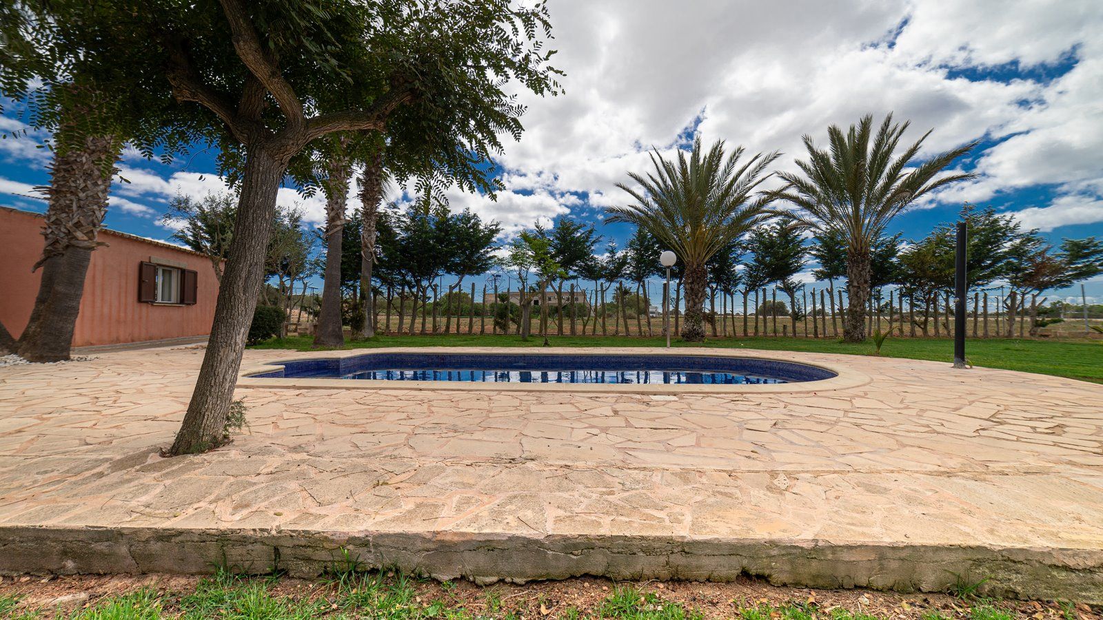 46-1204-Villasyfincasmallorca.jpg Country House for Rent Near Ses Salines With Pool