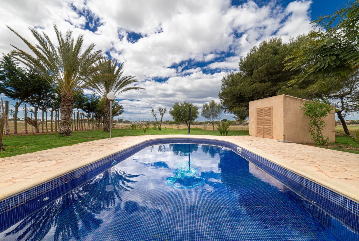Country House for Rent Near Ses Salines With Pool