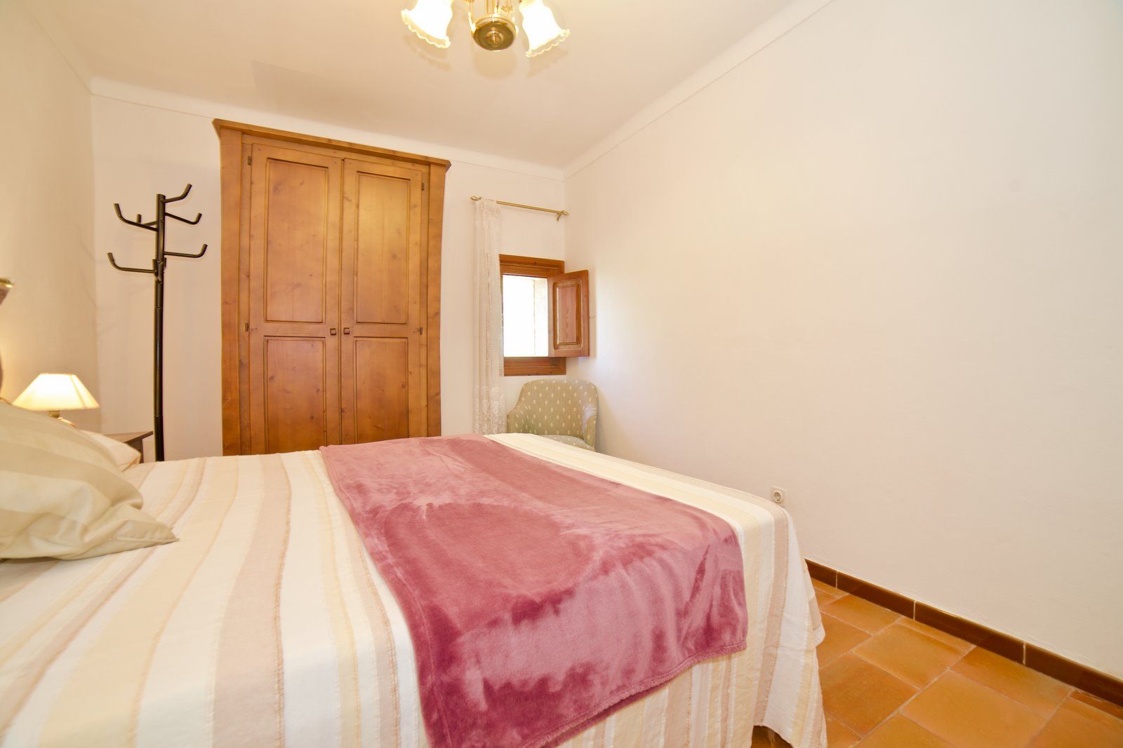 5-1180-Villasyfincasmallorca.jpg Charming Village House for Rent in Ses Salines with Garden