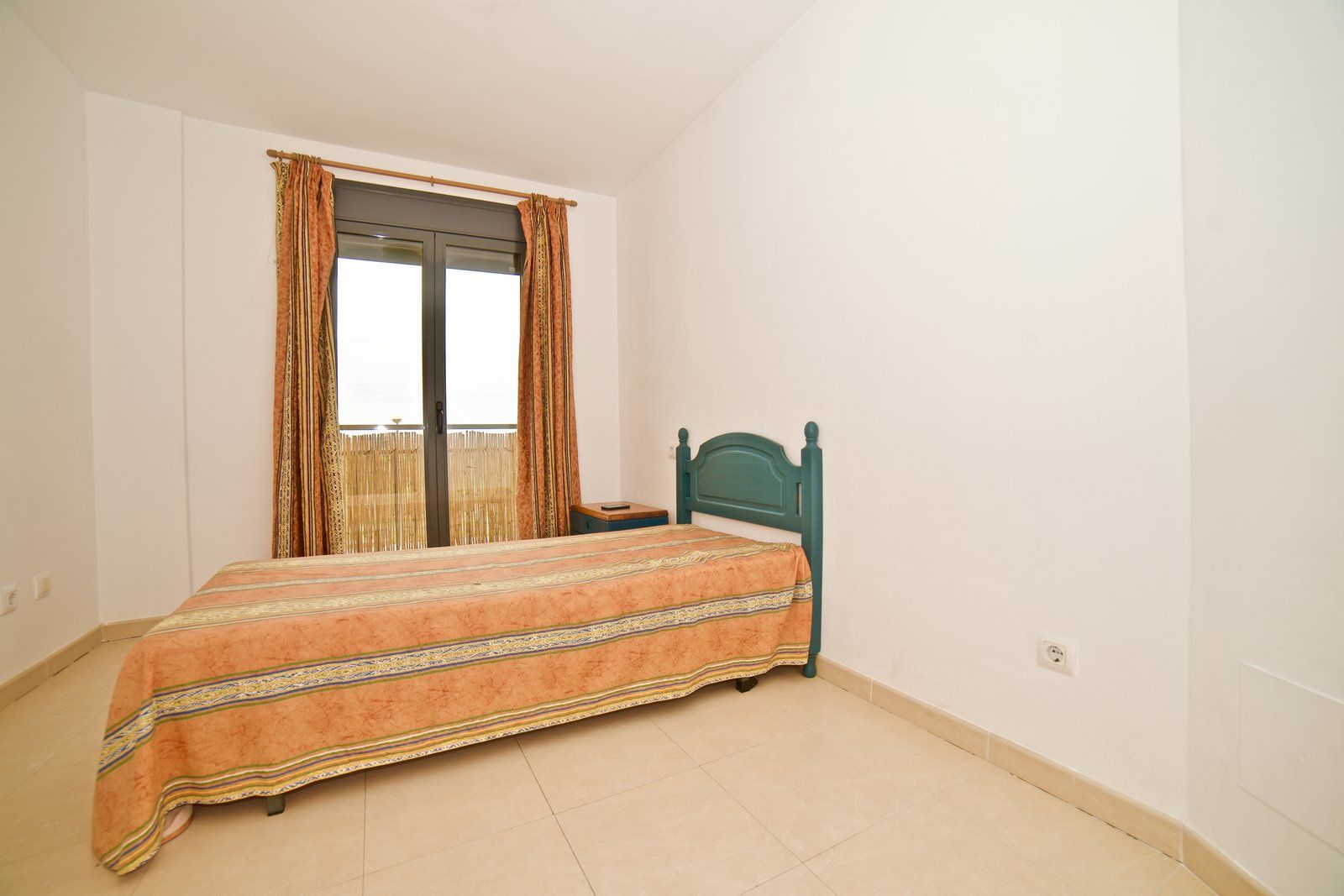 5-1181-Villasyfincasmallorca.jpg Piso con balcón y ascensor en venta en Campos, Mallorca