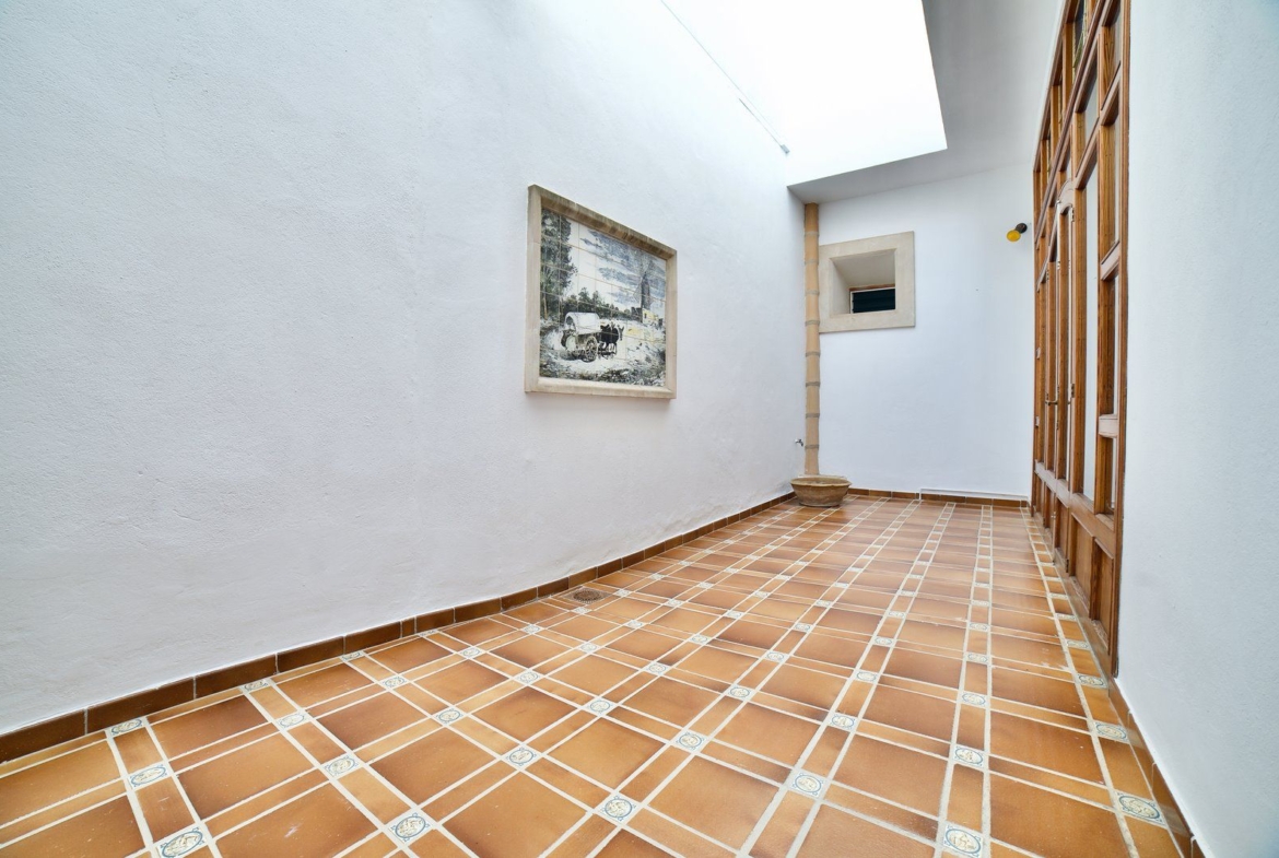Alquiler planta baja señorial en Campos: 182 m² con historia