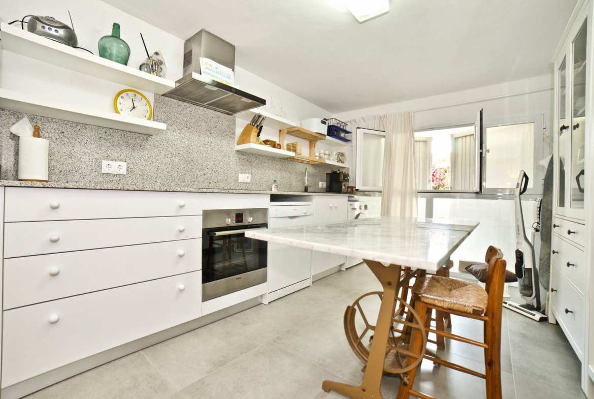 Renovated 3-Bed House for Rent in Colonia de Sant Jordi