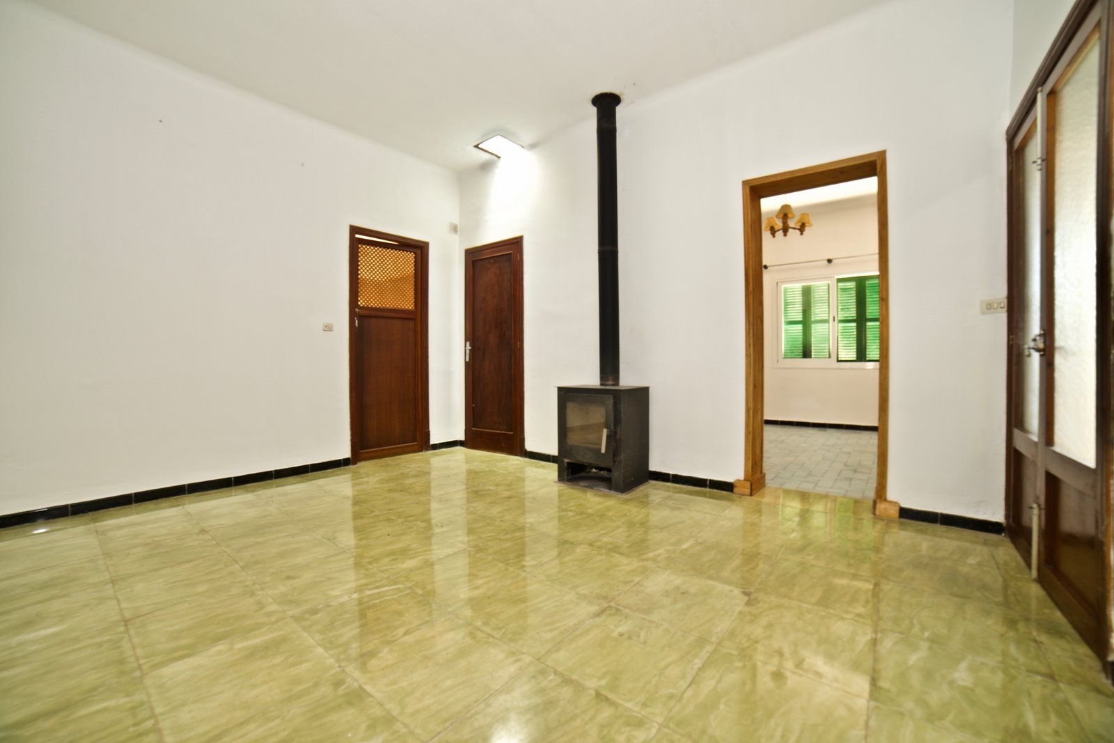 5-423-Villasyfincasmallorca.jpg Spacious Village House With Patio, Terrace & Fireplace in Ses Salines