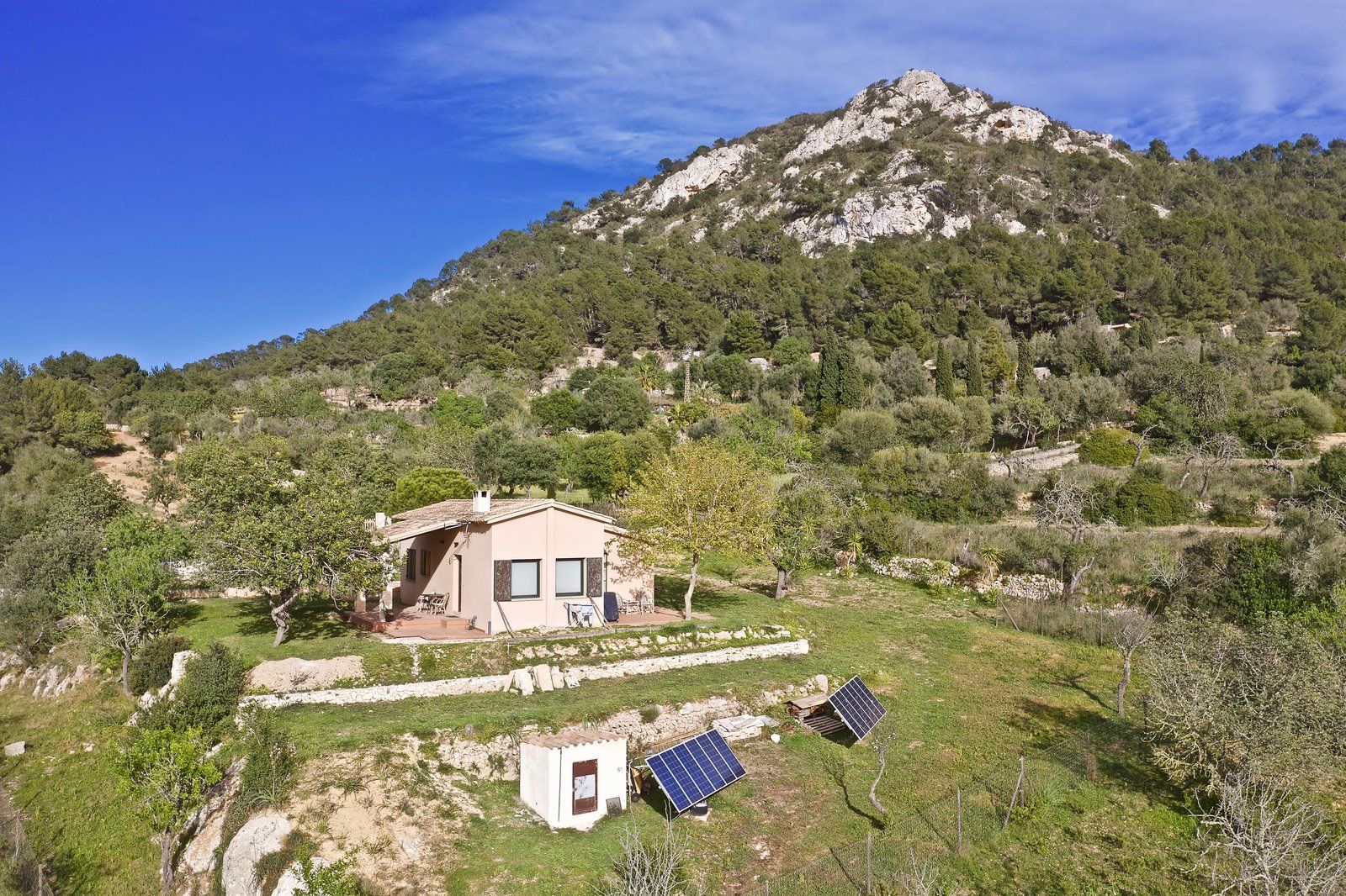 Casa de campo en Llucmajor con vistas a la montaña y 14.000 m²