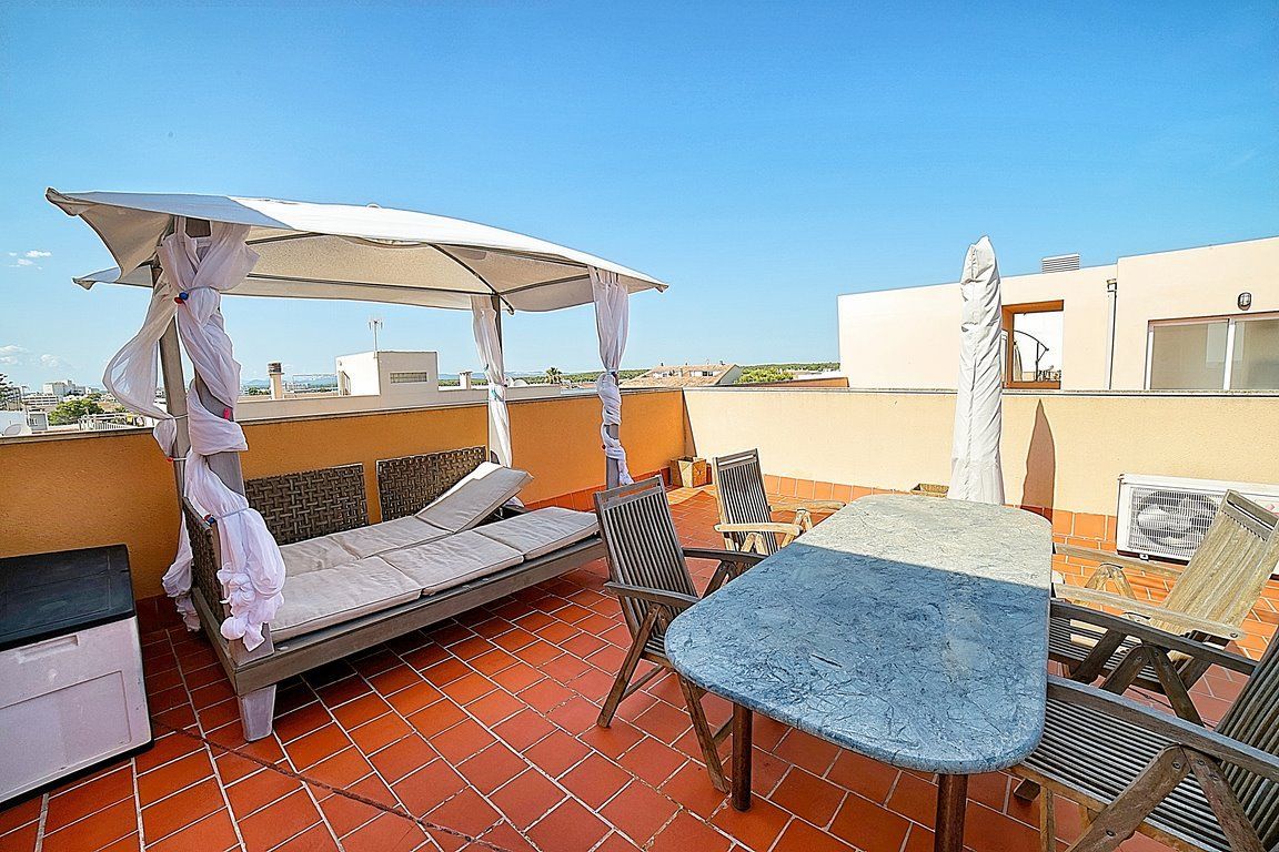 Penthouse mit Meerblick und Terrassen in Colonia de Sant Jordi