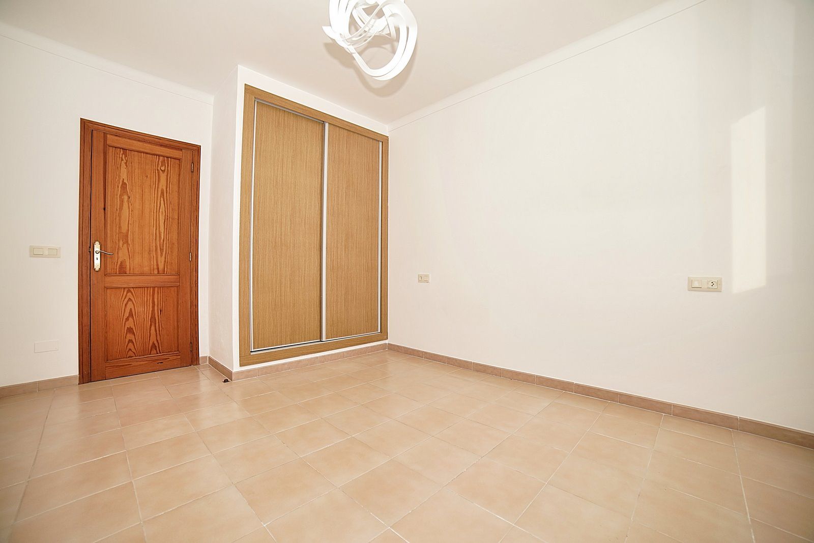 5-Villasyfincasmallorca.jpg Renovated Village House with Pool for Rent in Ses Salines