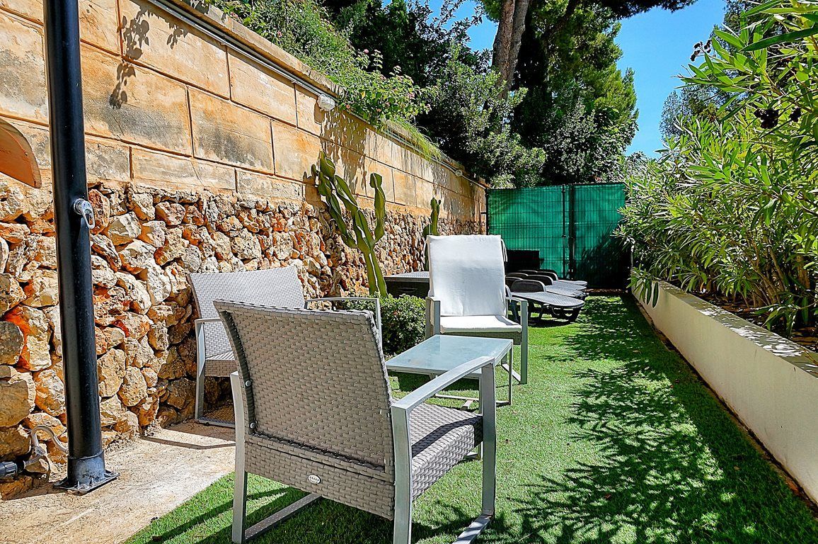 Duplex Rental with Terrace & Mountain Views in Son Vida, Palma