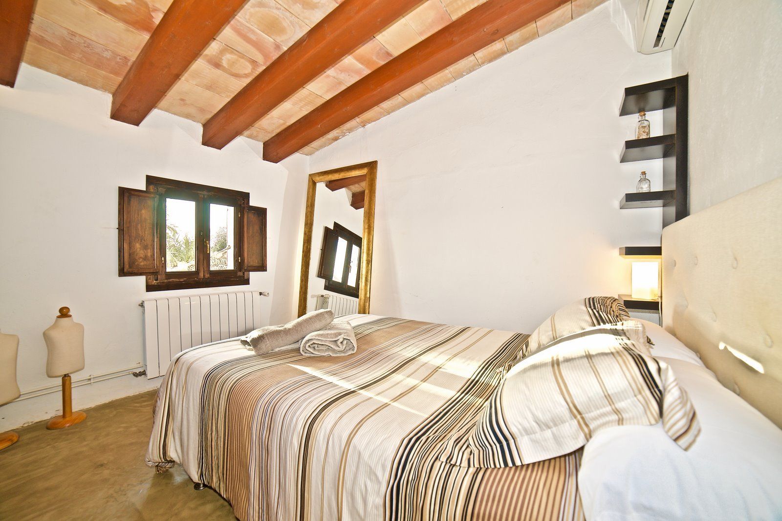 Casa de campo con piscina en alquiler cerca de Llucmajor