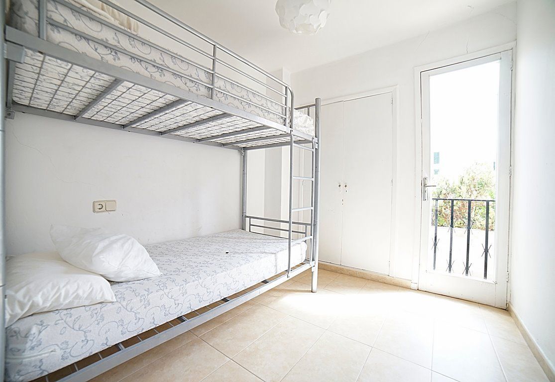 Piso en Colonia de Sant Jordi a 150 m del mar con terraza