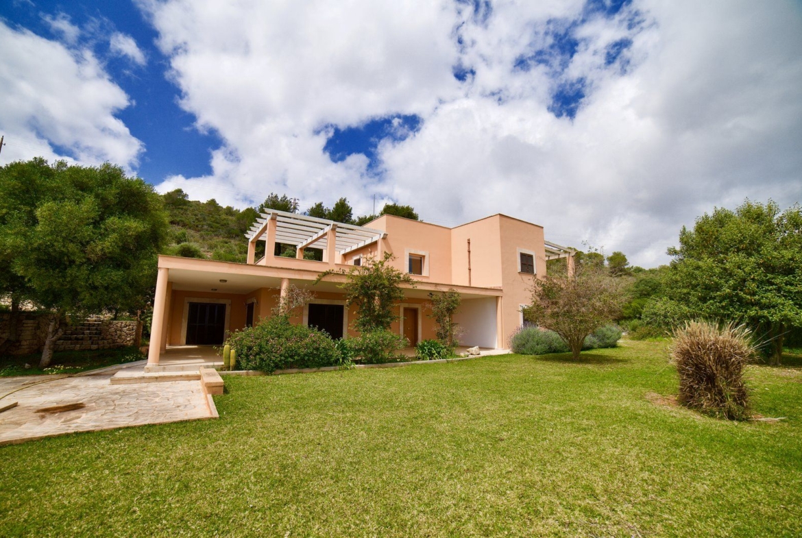 Casa de campo con vistas al mar en s'Horta, Santanyí