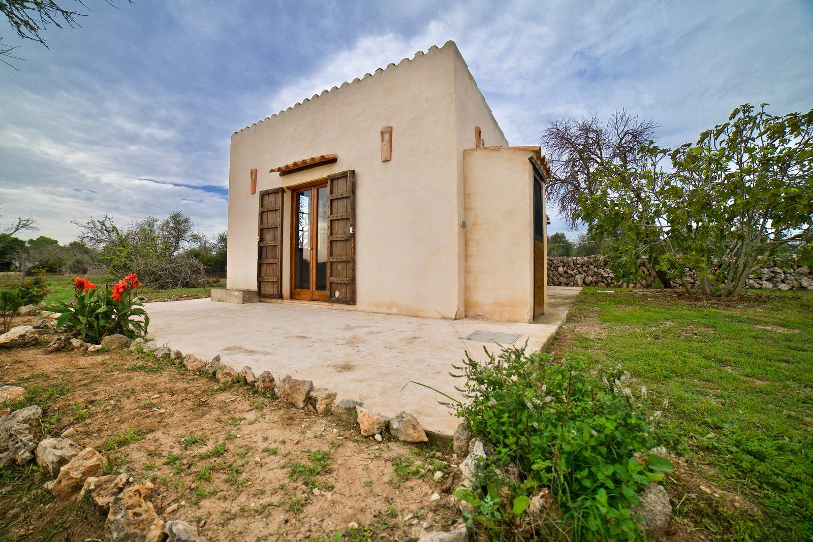 6-2006-Villasyfincasmallorca-1.jpg Landhaus zur Saisonmiete bei Sineu, Mallorca