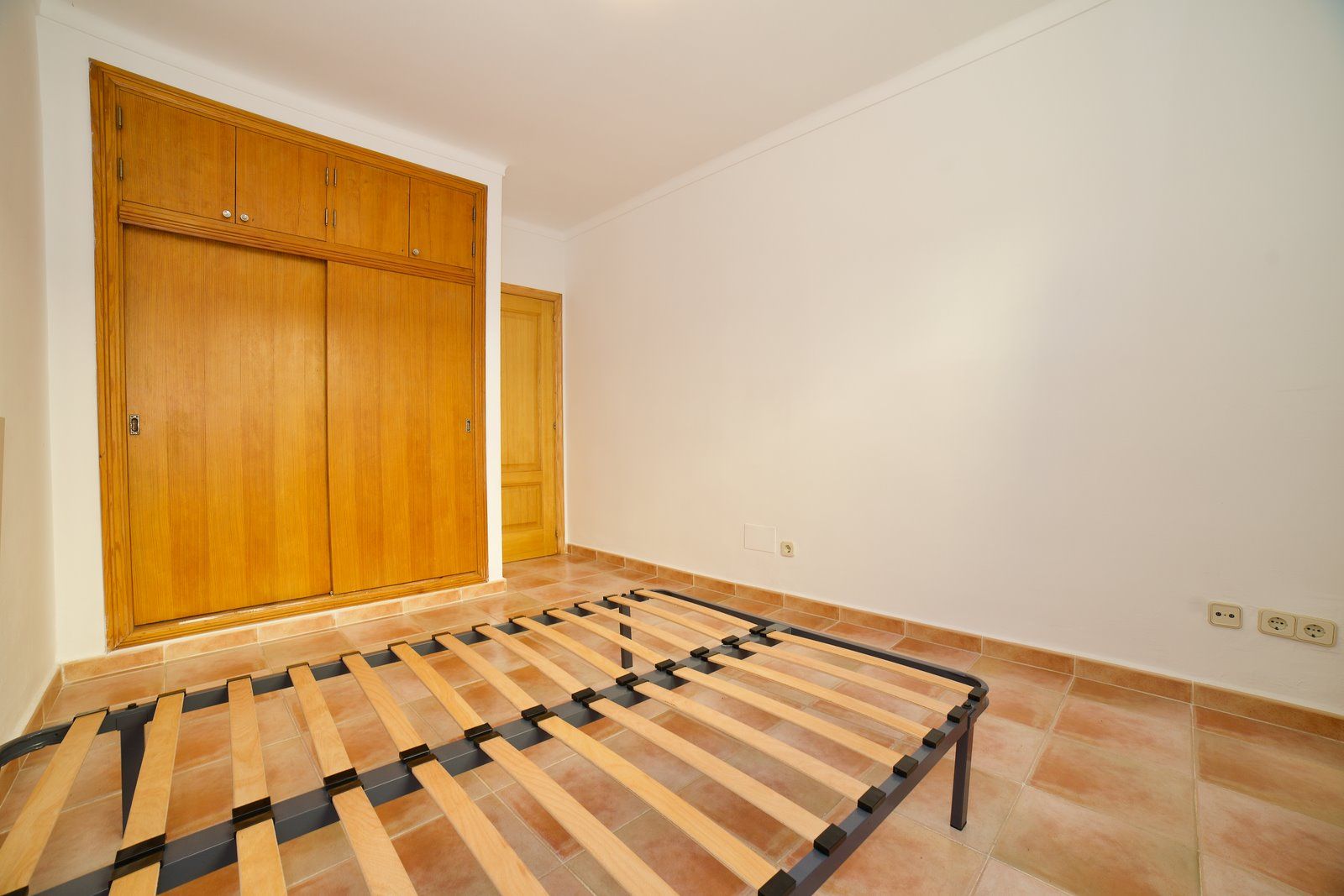 Chalet with Private Pool for Rent in Cala Anguila, Mallorca