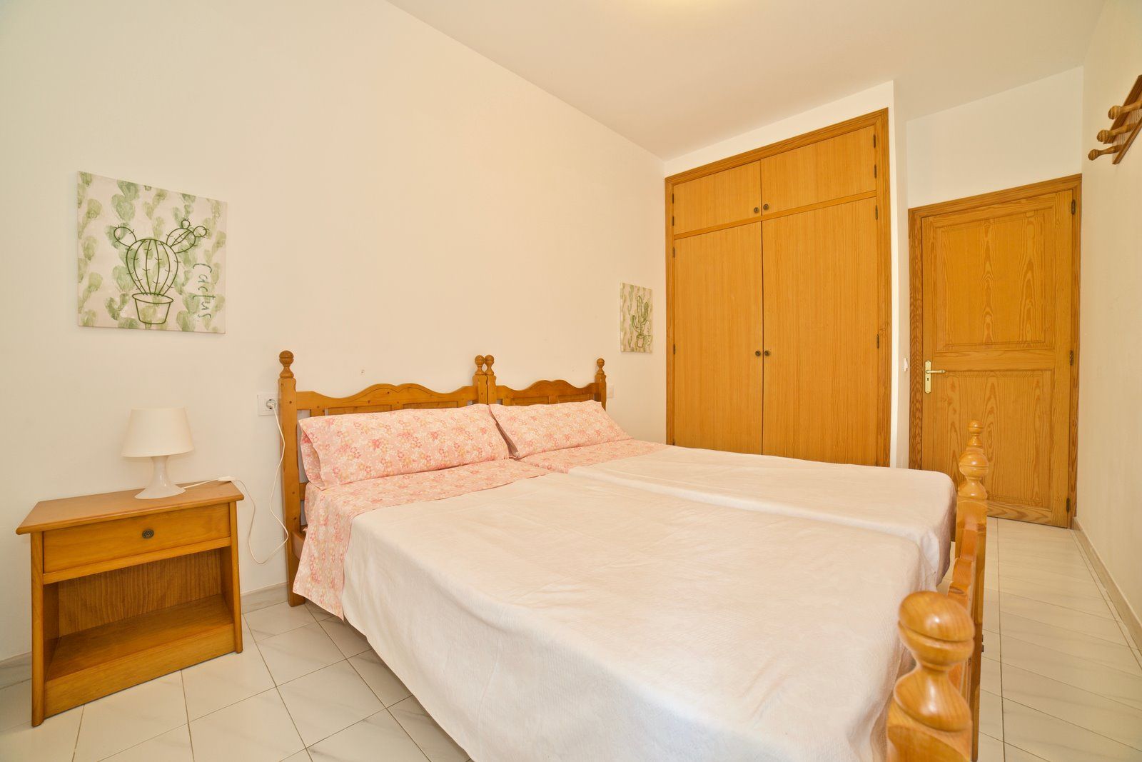 6-695-Villasyfincasmallorca.jpg Spacious Ground-Floor Apartment with Terraces Near the Beach, Colonia de Sant Jordi