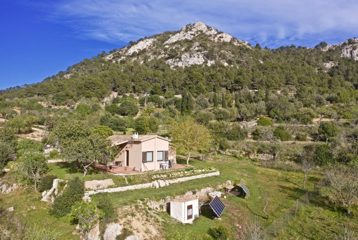 Casa de campo en Llucmajor con vistas a la montaña y 14.000 m²