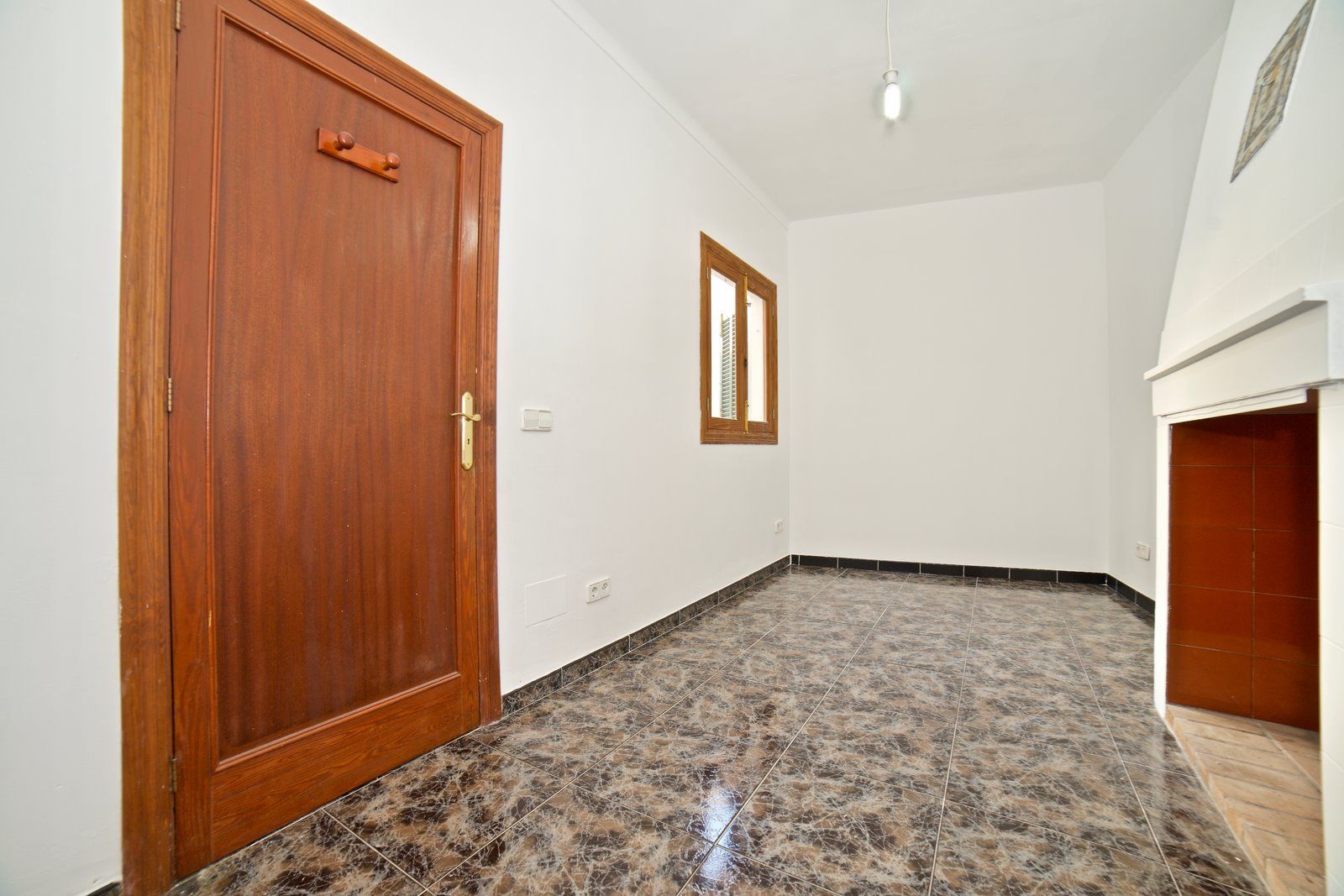 6-Villasyfincasmallorca-14.jpg Renoviertes Stadthaus zur Miete in Ses Salines: 150 m² mit Patio