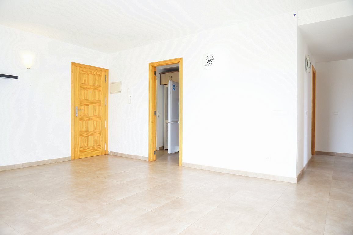 Piso en alquiler en Campos con garaje, 3 habitaciones y luz natural