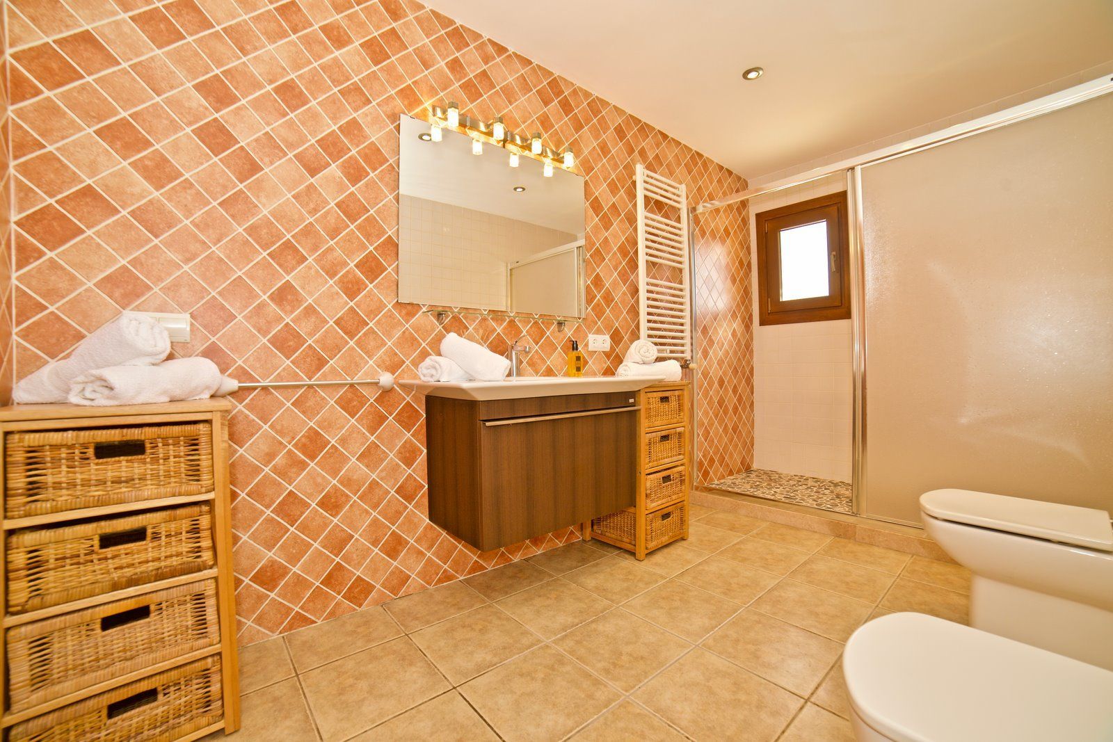 Country Home for Rent with Private Pool Near Campos