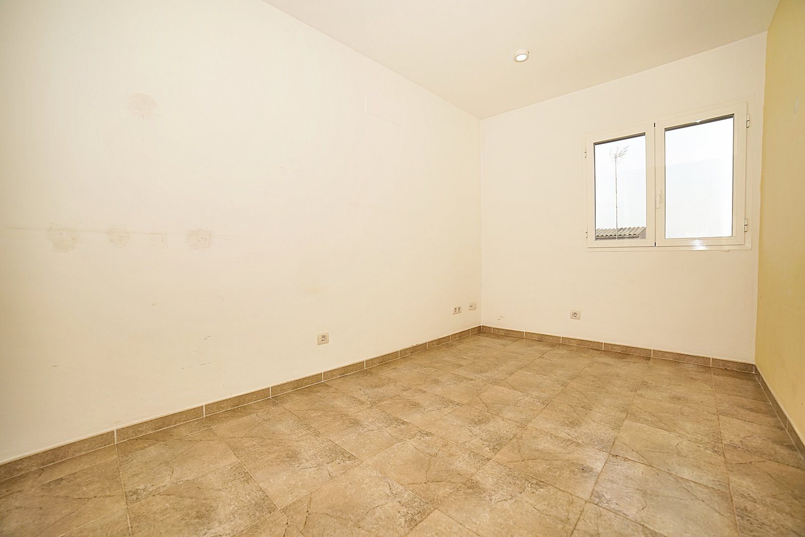 6-Villasyfincasmallorca-6.jpg Piso moderno en alquiler en Campos, Mallorca