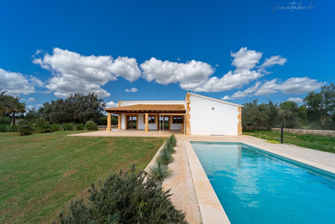 Country House With Pool for Rent Near Ses Salines, Mallorca