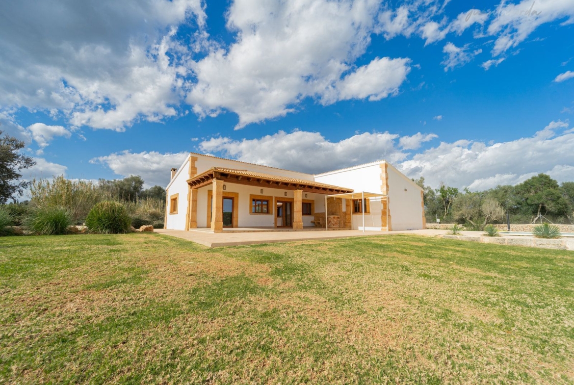 Country House With Pool for Rent Near Ses Salines, Mallorca