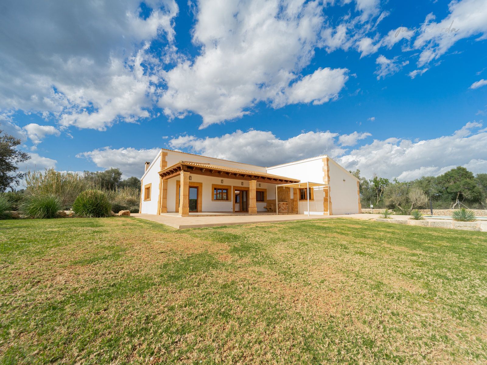 641-Casa-de-campo-con-piscina-en-alquiler-en-Ses-Salines-2.jpg Country House With Pool for Rent Near Ses Salines, Mallorca