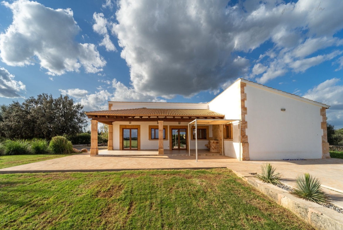 Country House With Pool for Rent Near Ses Salines, Mallorca