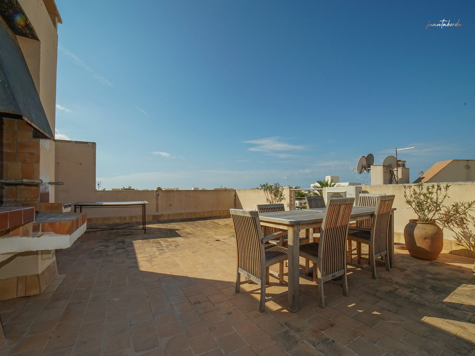 Sea View Penthouse for Rent in Colonia de Sant Jordi
